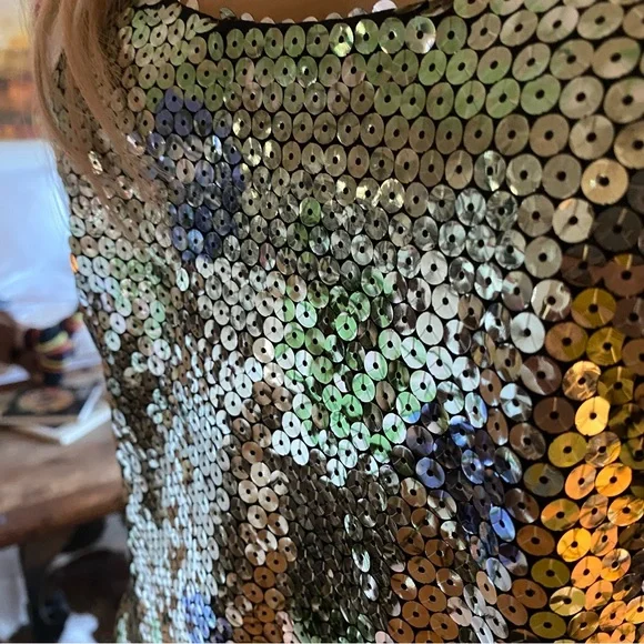 ⭐️ VERSACE— Stunning Sequined Dress, Blue/ Green/Silvery floral. GORGEOUS ! ⭐️ - Picture 7 of 17